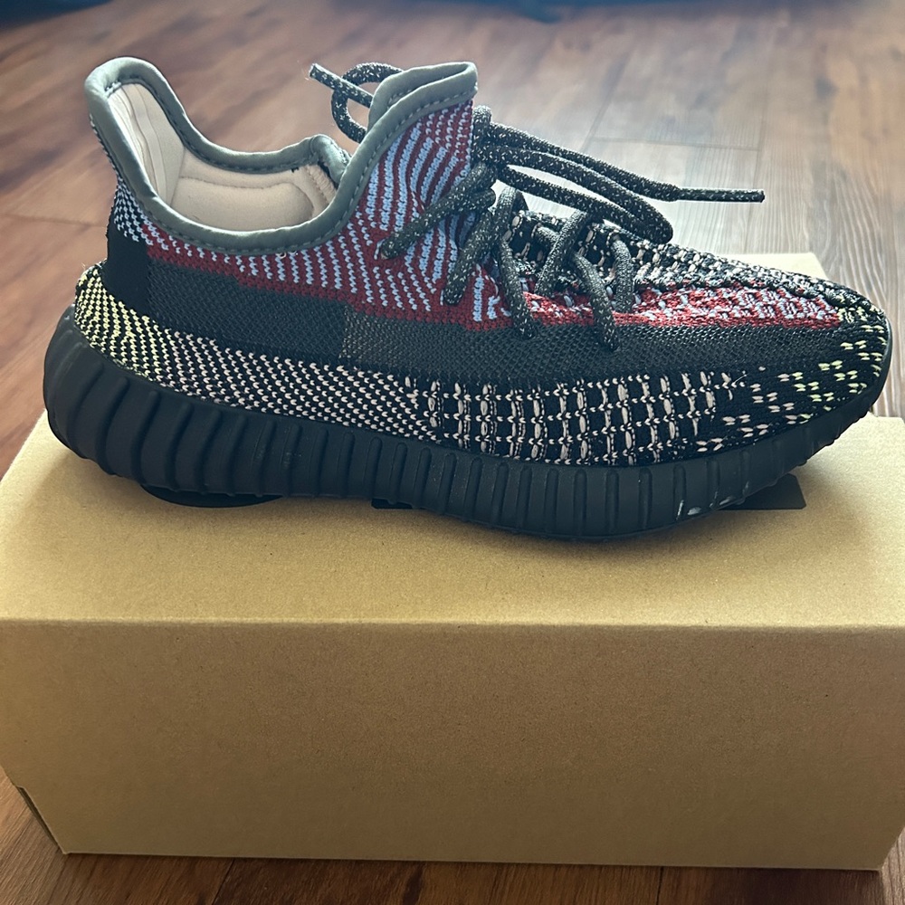 Yeezy Boost 350 V2